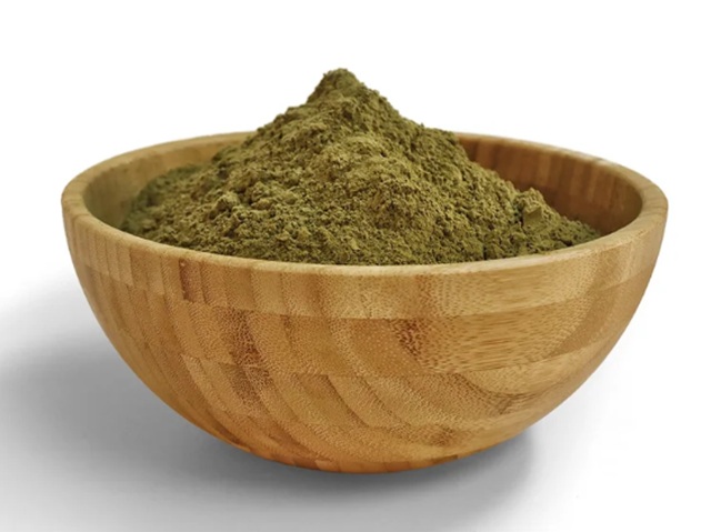 miska s kratomem